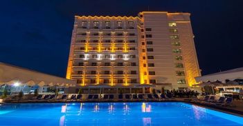 Best Western Plus Khan Hotel Sevgililer Günü Konaklaması Best Western Plus Khan Hotel Sevgililer Günü Konaklaması