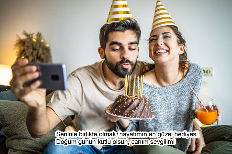 Sevgiliye Doğum Günü Mesajları